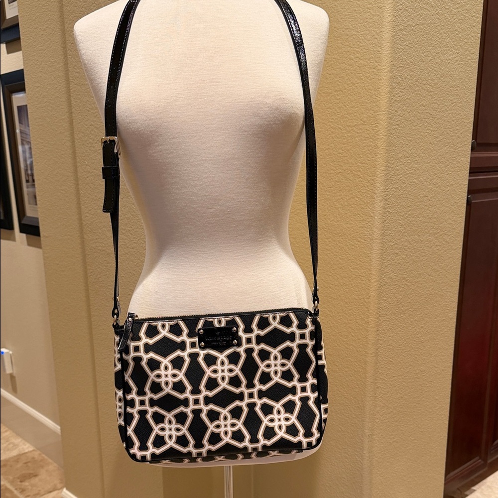 Kate Spade Leather Black and Cream Geometric Crossbody Bag